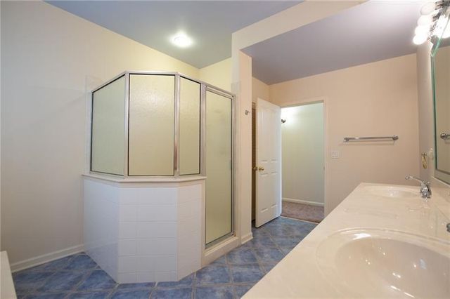 5739 Ridgewater Circle, Gainesville, GA 30506