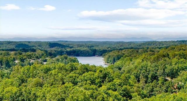 5739 Ridgewater Circle, Gainesville, GA 30506