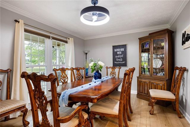 2058 Shillingwood Drive NW, Kennesaw, GA 30152