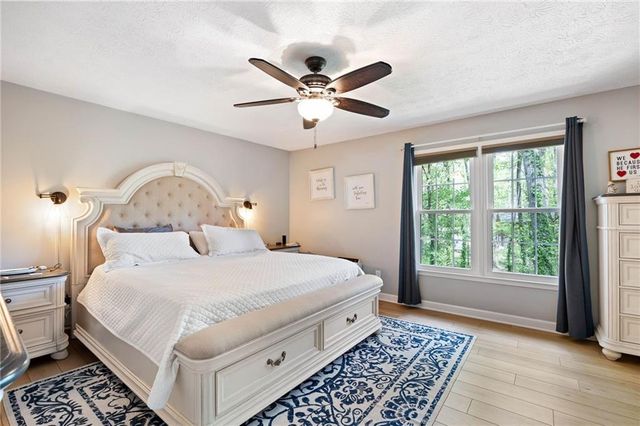 2058 Shillingwood Drive NW, Kennesaw, GA 30152