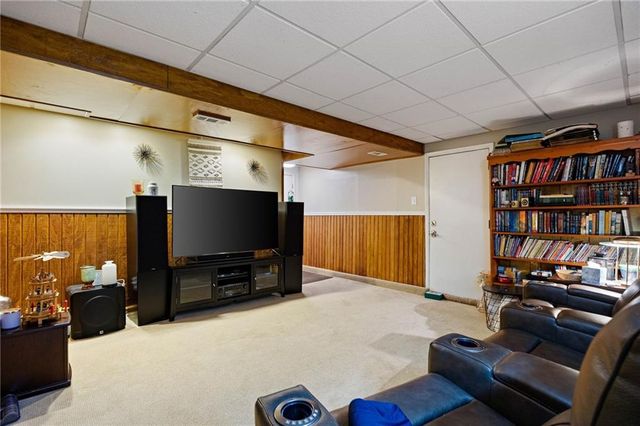 2058 Shillingwood Drive NW, Kennesaw, GA 30152