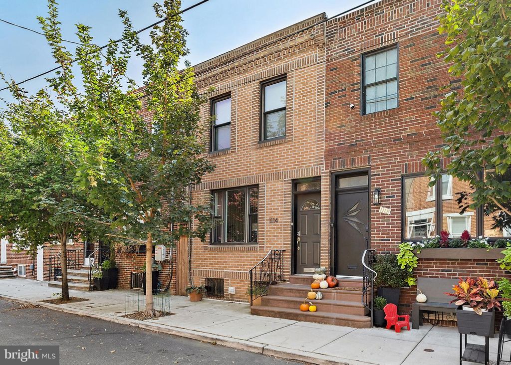 1114 PIERCE ST, Philadelphia, PA 19148