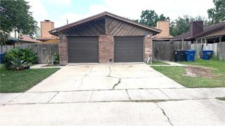 6620 Hardwick Dr, Corpus Christi, TX 78412