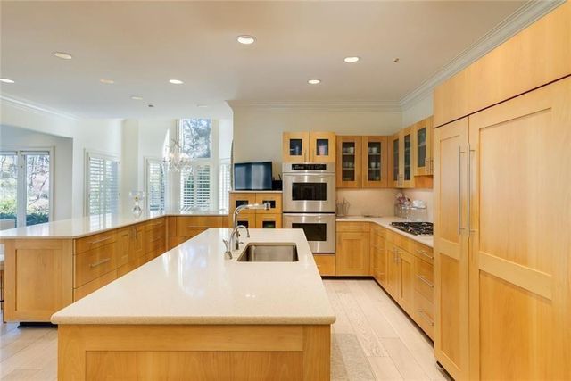 325 Riverhall Court, Sandy Springs, GA 30350