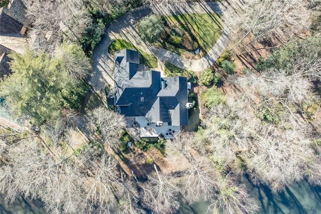 325 Riverhall Court, Sandy Springs, GA 30350