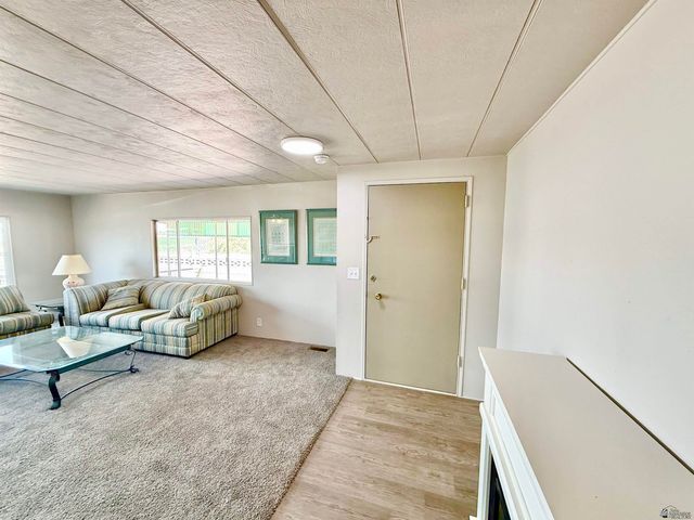 399 W Teton Dr, Yuma, AZ 85365