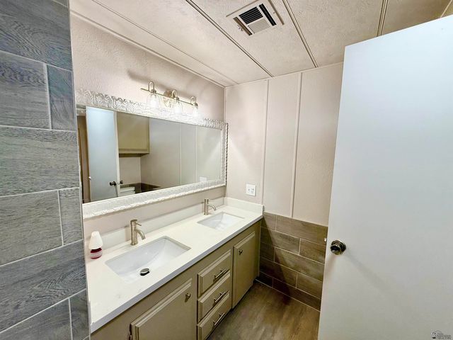 399 W Teton Dr, Yuma, AZ 85365