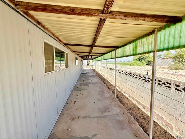 399 W Teton Dr, Yuma, AZ 85365