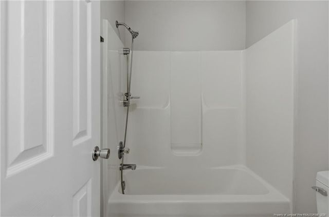 5816 Bloomsbury Drive, Fayetteville, NC 28306