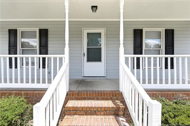 5816 Bloomsbury Drive, Fayetteville, NC 28306
