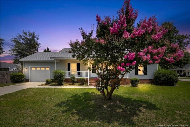 5816 Bloomsbury Drive, Fayetteville, NC 28306