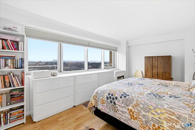 100 York Street 9C, New Haven, CT 06511