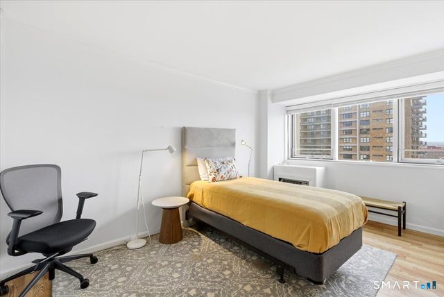 100 York Street 9C, New Haven, CT 06511