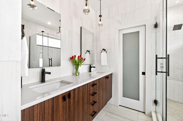 1617 Nottingham, Raleigh, NC 27607