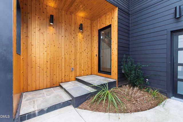 1617 Nottingham, Raleigh, NC 27607