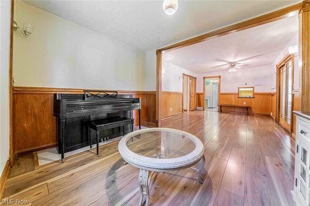 563 Louis Drive, Berea, OH 44017