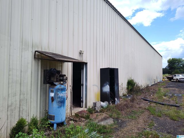 2806 OAKDALE ROAD, Alpine, AL 35014