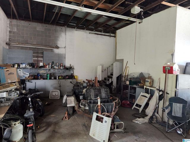 2806 OAKDALE ROAD, Alpine, AL 35014