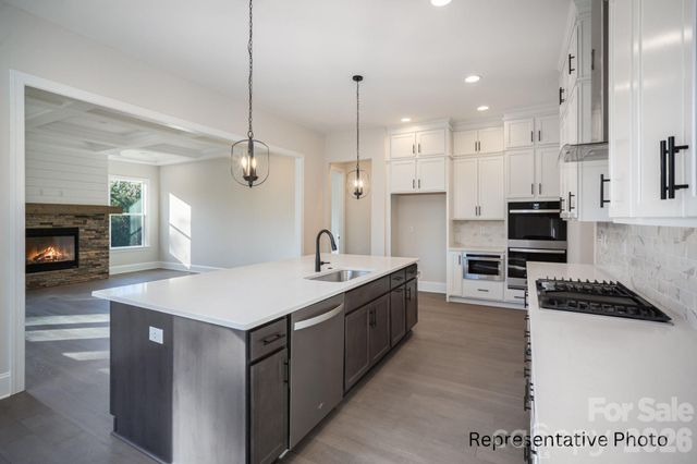 484 Edmunds Lane 48, Clover, SC 29710