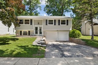 6126 Pembridge Drive, Toledo, OH 43615