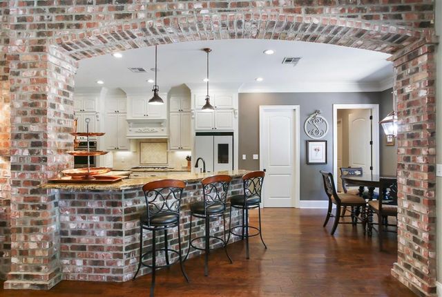 5457 Moulin Rouge Drive, Lake Charles, LA 70605