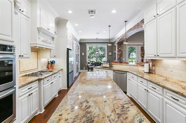 5457 Moulin Rouge Drive, Lake Charles, LA 70605