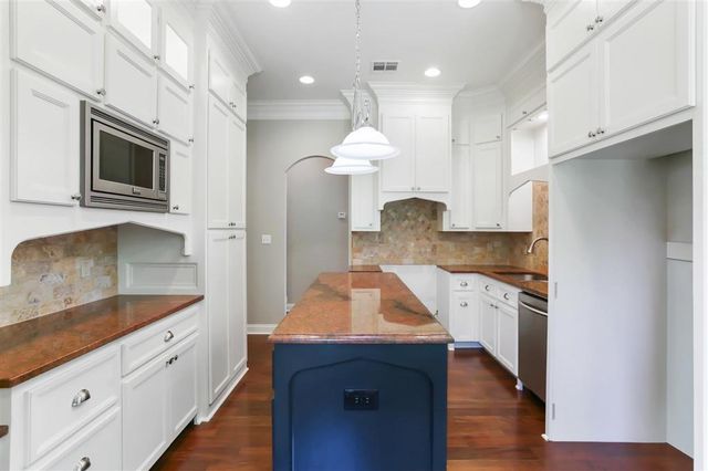5457 Moulin Rouge Drive, Lake Charles, LA 70605