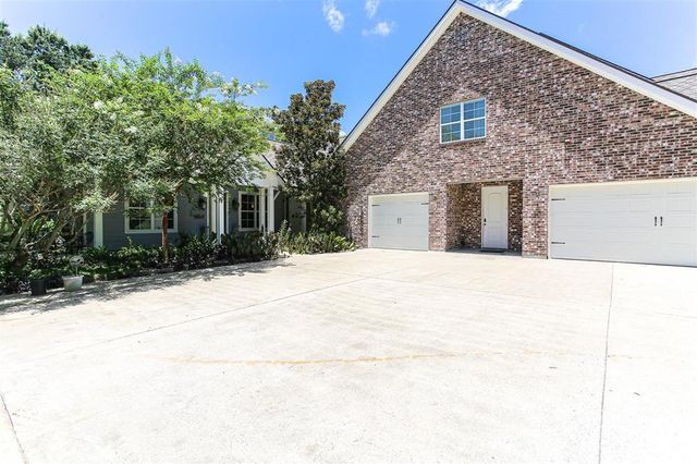 5457 Moulin Rouge Drive, Lake Charles, LA 70605