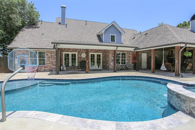 5457 Moulin Rouge Drive, Lake Charles, LA 70605