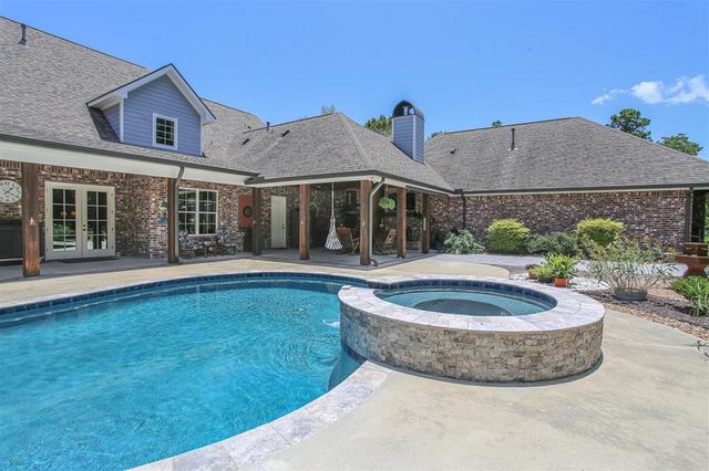 5457 Moulin Rouge Drive, Lake Charles, LA 70605