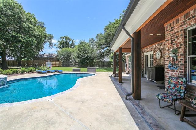 5457 Moulin Rouge Drive, Lake Charles, LA 70605