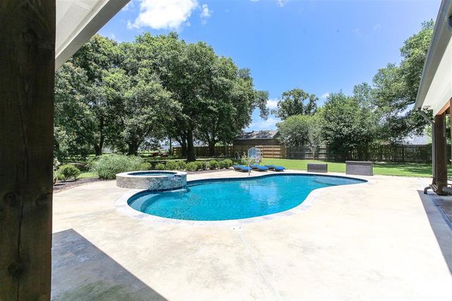 5457 Moulin Rouge Drive, Lake Charles, LA 70605