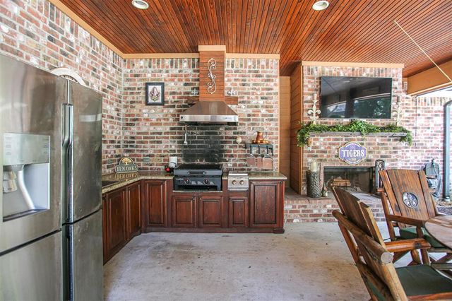 5457 Moulin Rouge Drive, Lake Charles, LA 70605