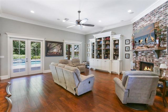 5457 Moulin Rouge Drive, Lake Charles, LA 70605