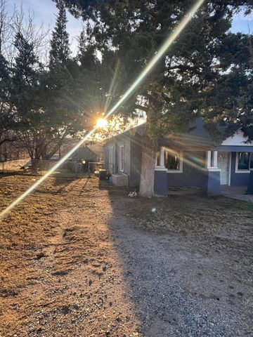 206 Harvey, Miami, TX 79059