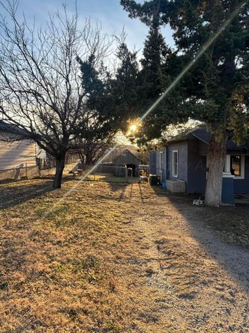 206 Harvey, Miami, TX 79059