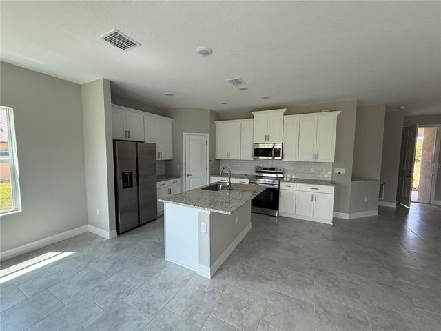 1412 MINNEAPOLIS AVENUE, North Port, FL 34286