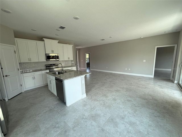 1412 MINNEAPOLIS AVENUE, North Port, FL 34286