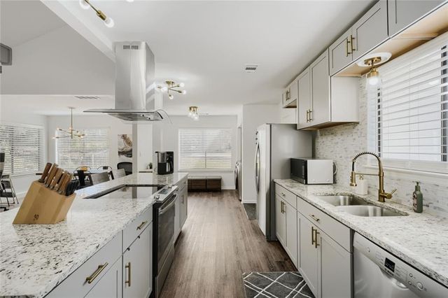 5271 Sunset Trail, Marietta, GA 30068