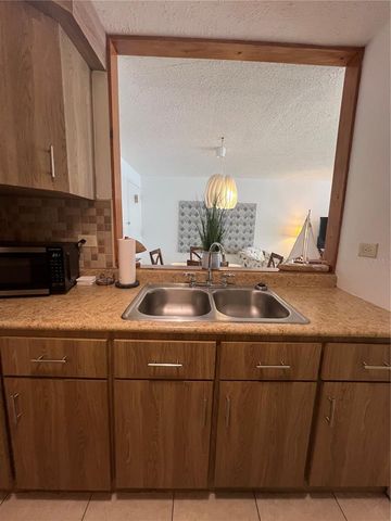 5349 ISLA VERDE AVENUE 402, Carolina, PR 00979