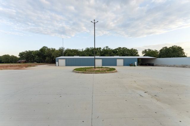 3095 Carter Road, Springtown, TX 76082