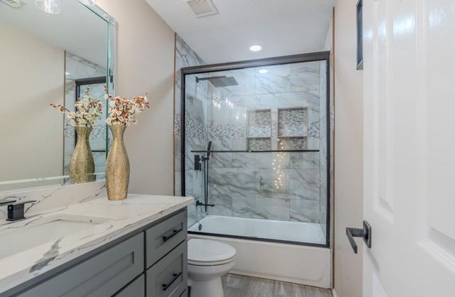 12211 Greenmesa Drive, Houston, TX 77044