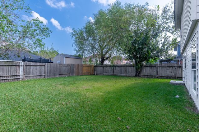 12211 Greenmesa Drive, Houston, TX 77044
