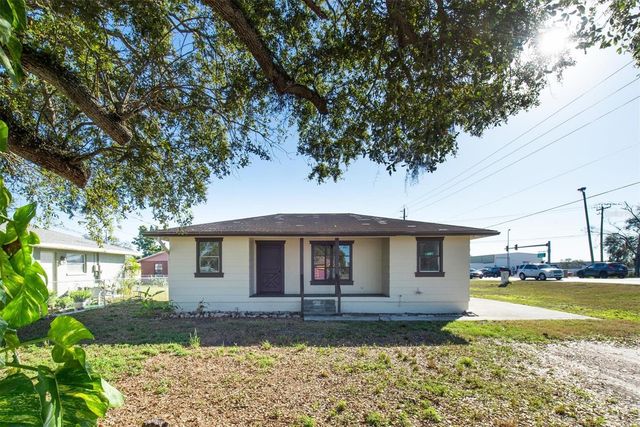 1607 18TH STREET E, Palmetto, FL 34221