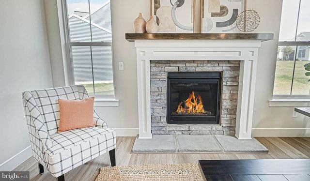 615 ESTATE DR, Mechanicsburg, PA 17055