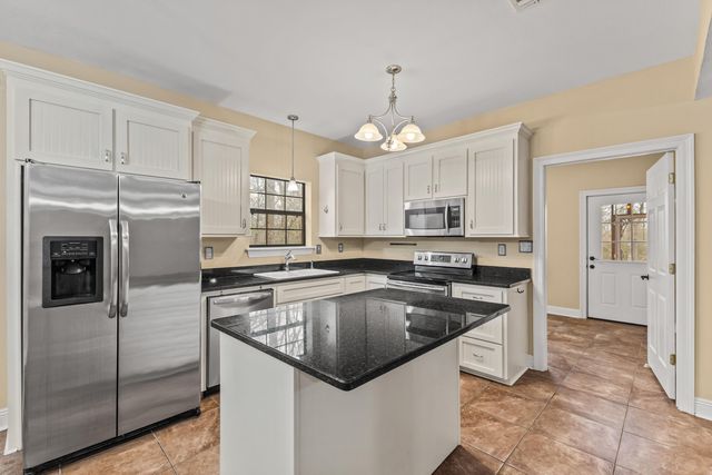 1414 Browns Bridge Rd., Hattiesburg, MS 39401