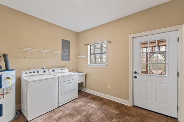 1414 Browns Bridge Rd., Hattiesburg, MS 39401