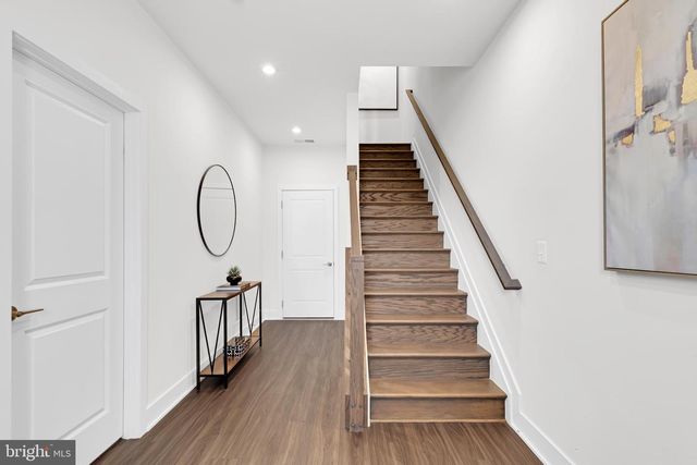 13725 AVIATION PL, Herndon, VA 20171