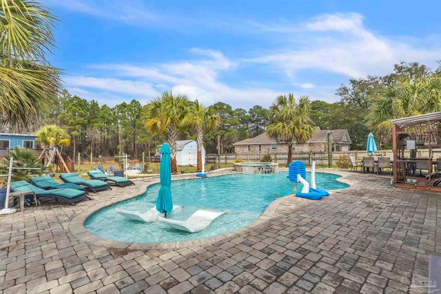 1760 Saroco Rd, Gulf Breeze, FL 32563