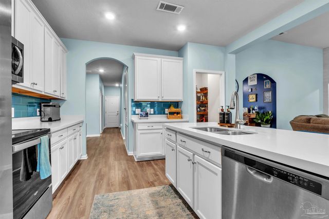 1760 Saroco Rd, Gulf Breeze, FL 32563